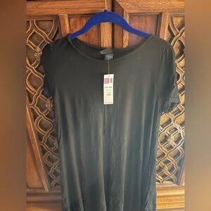 Agnes & Dora Elegant Black Short Sleeve Top